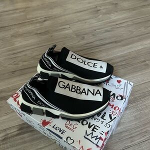 Dolce & Gabbana Nero/Bianco Graphic Logo Sneaker Box Label